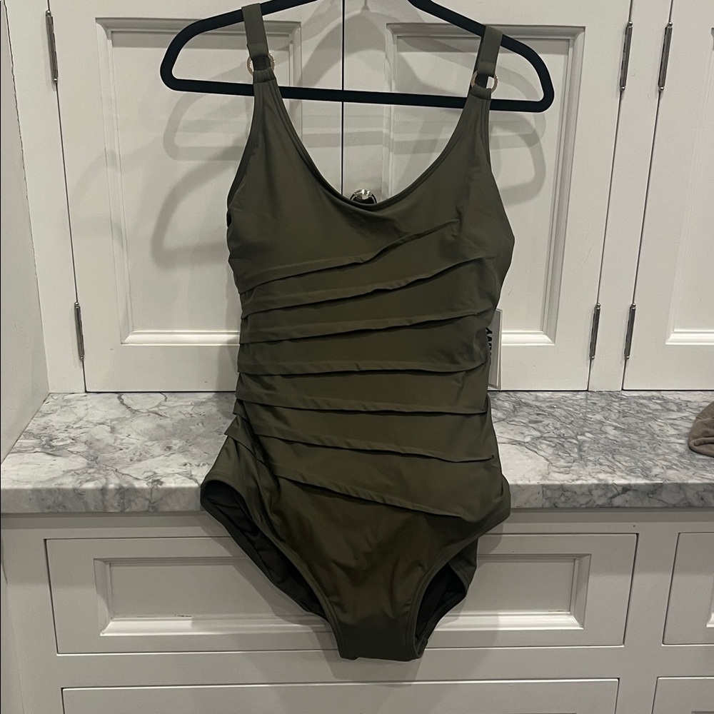 DKNY Olive One-Piece Starburst swimsuit - Picture 3 of 7